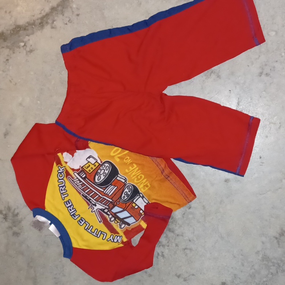 Kid Connection red fire truck pajamas pantset size 18 months